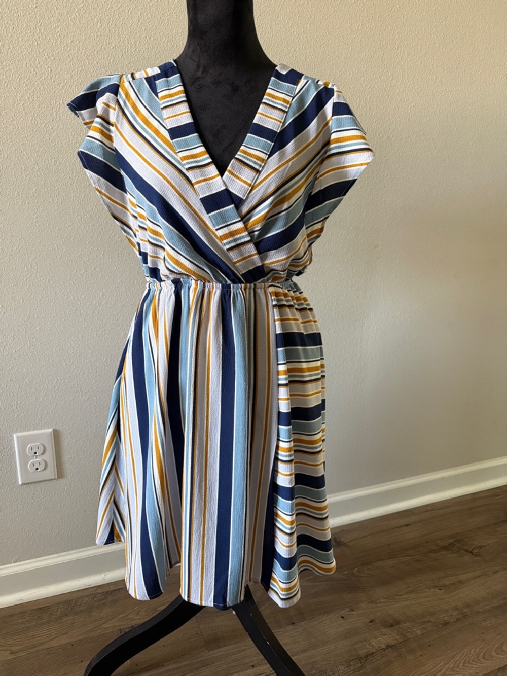 Monteau Striped V-Neck Wrap Dress in Navy, White & Gold